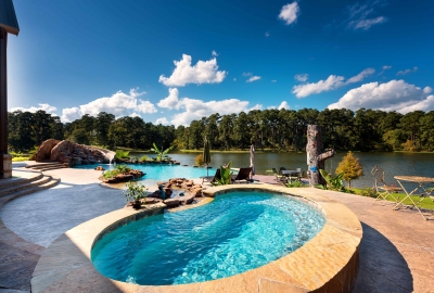 Lakeside Oasis