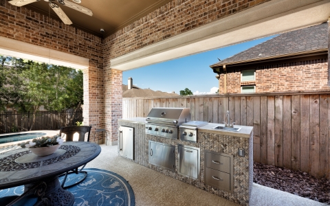outdoor kitchen area